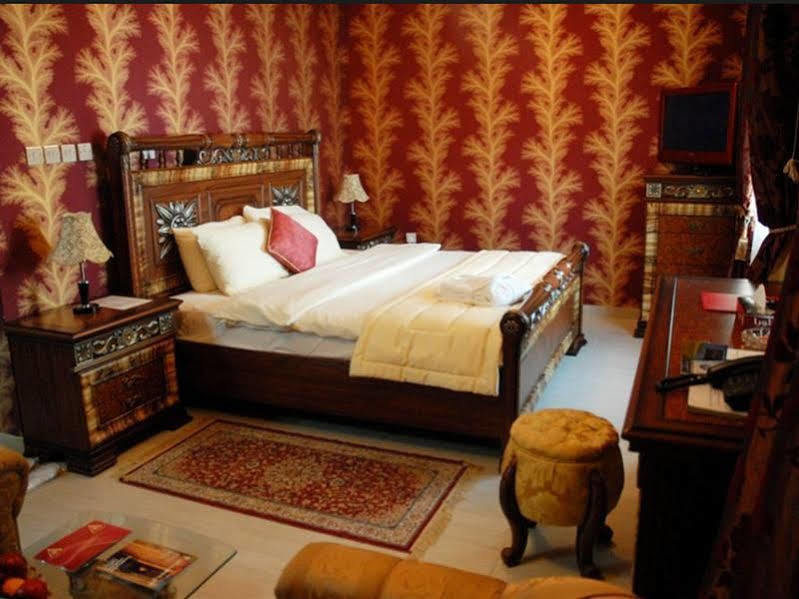 อาร์เบลล่า บูติค โฮเต็ล Hotel ชาร์จาห์ ภายนอก รูปภาพ