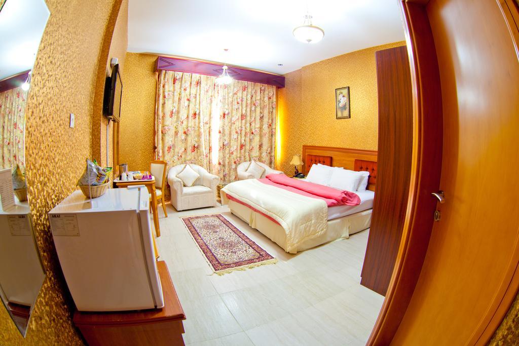 อาร์เบลล่า บูติค โฮเต็ล Hotel ชาร์จาห์ ภายนอก รูปภาพ